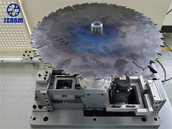 锯片全自动平衡机细节图